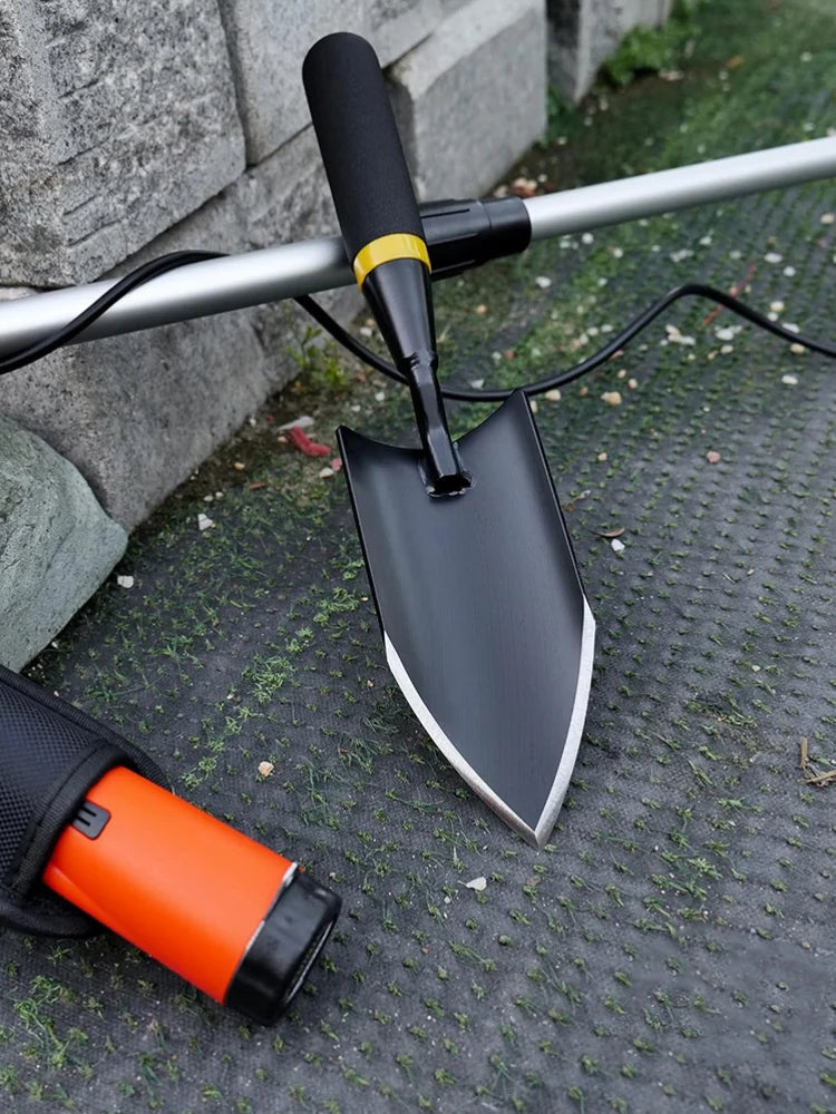 Heavy Duty Gardening Hand Trowel in action