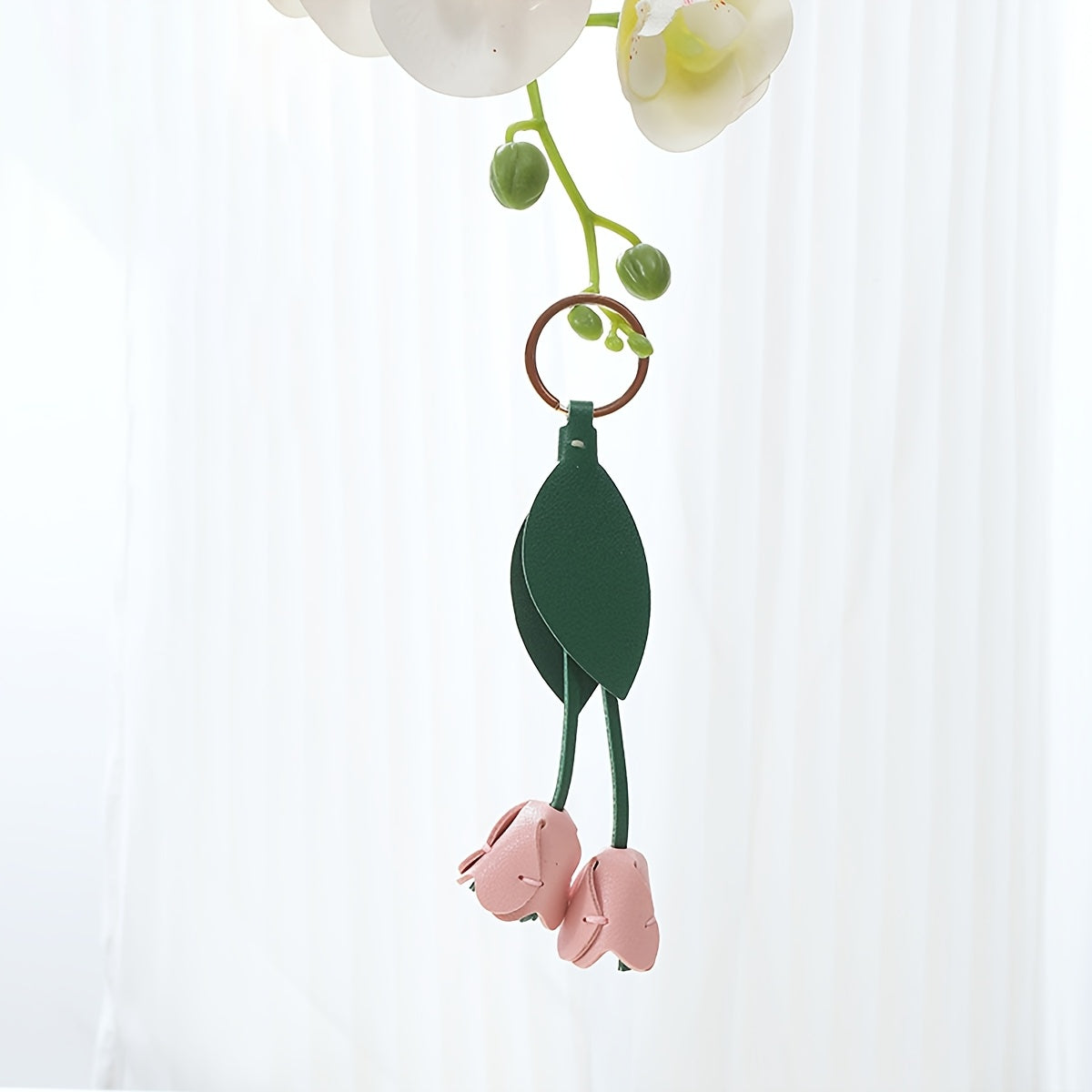 Tulip Pendant Faux Leather Keychain